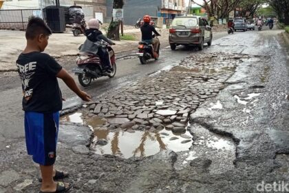 Pemrov Sulsel terus mempercepat pembangunan infrastruktur jalan
