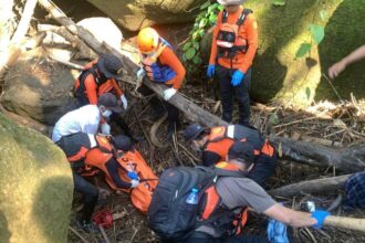 Pasutri di Gowa Tewas Terseret Arus Sungai