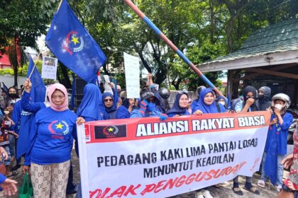 Penertiban PKL di Makassar Memicu Protes