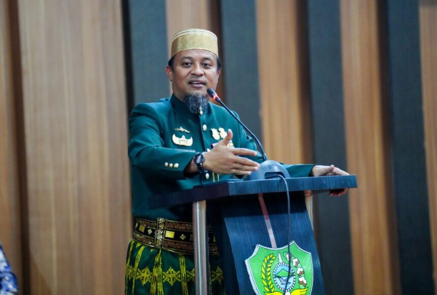 Warga Wajo Tanam Pohon Pisang di Jalan Rusak, Respon Gubernur Sulsel Tuai Sorotan