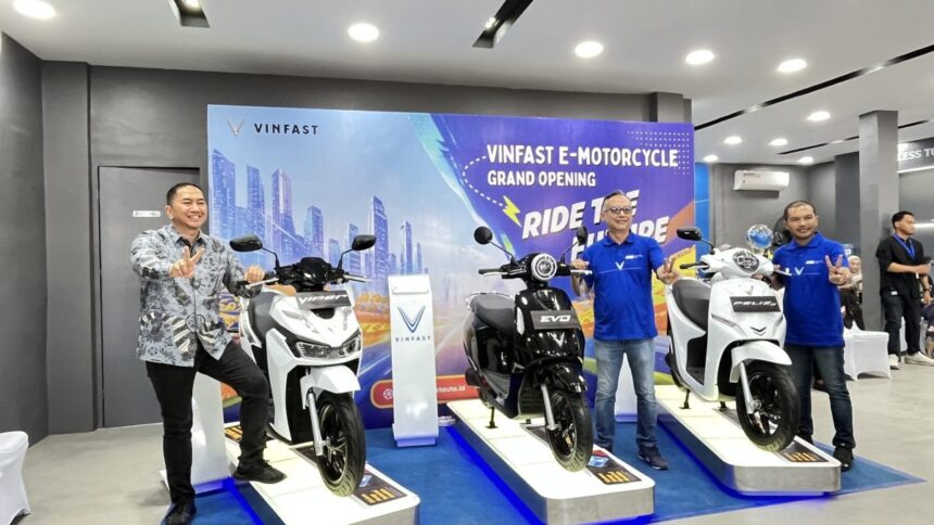 VinFast Sulsel Dealer Perdana Resmi Beroperasi di Gowa