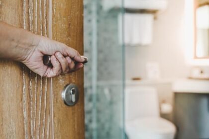 Modus Tes Urine, Guru SD di Takalar Diduga Rekam Mahasiswi KKN Diam-Diam di Toilet Sekolah