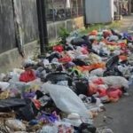 Sampah Menggunung hingga 100 Ton di Gowa, Seluruh Armada Berhenti Beroperasi karena Anggaran BBM Tak Tersedia