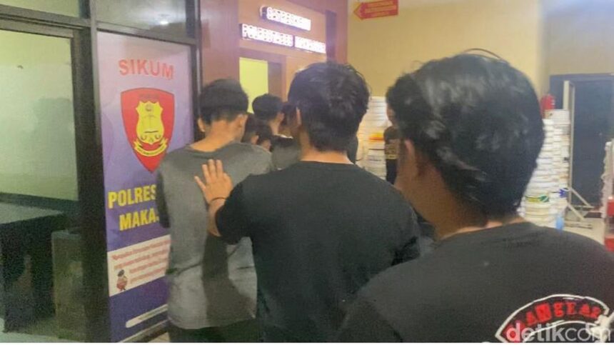 Usai Culik dan Busur Warga, 5 Terduga Geng Motor Makassar Diciduk saat Live TikTok